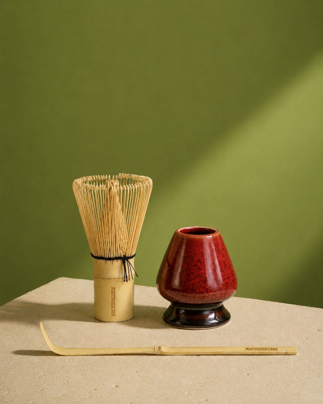 Red Holder Set